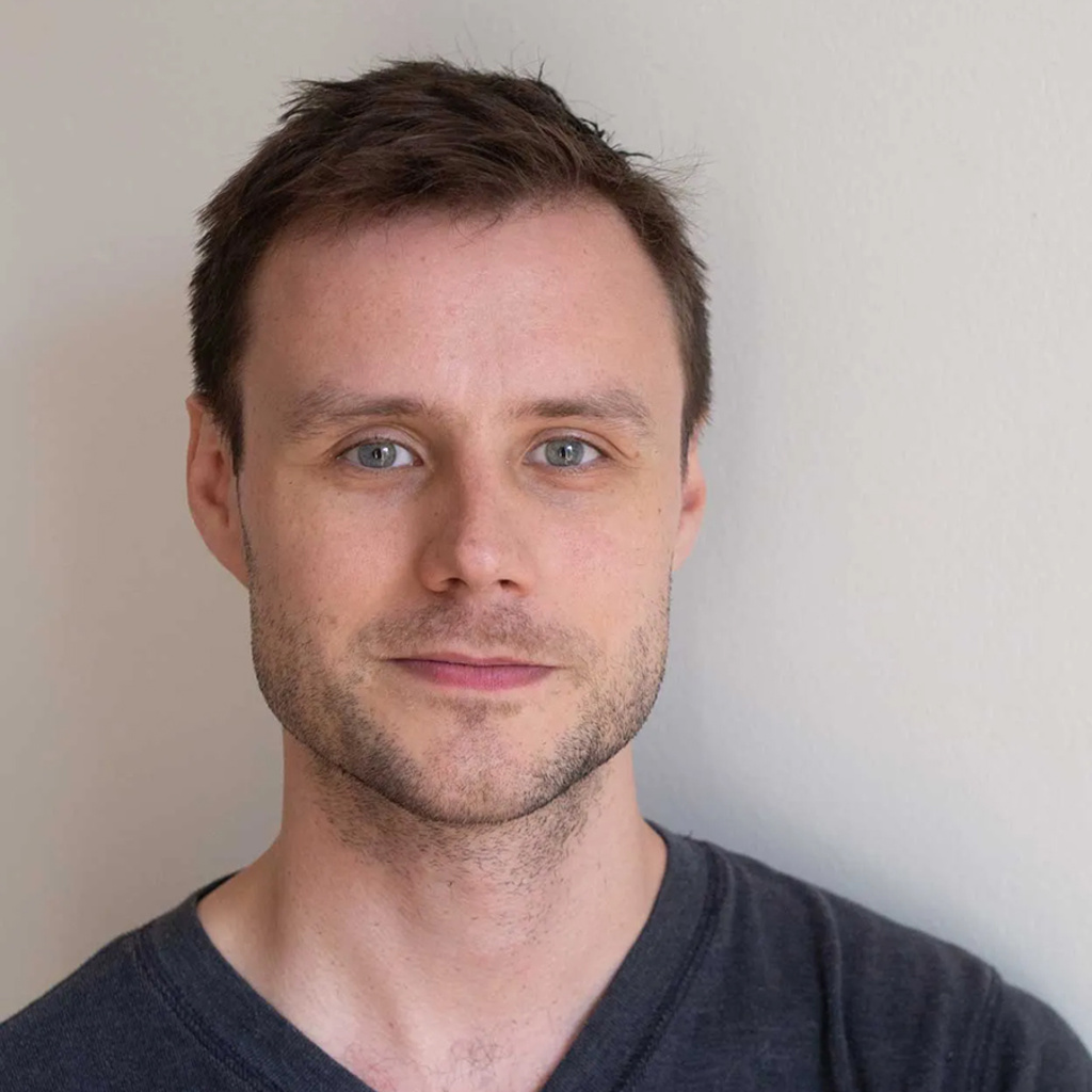 Samsun Knight author photo